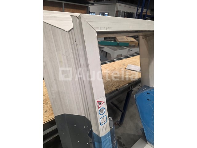 Skylux Skymax CE rookafvoersysteem – 800 × 1300 mm – foto 3 – kavel bij Auctelia, La Louvière