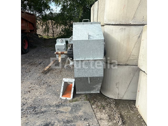 Snelle betonemmertransportband – foto 2 – kavel bij Auctelia, Gembloux