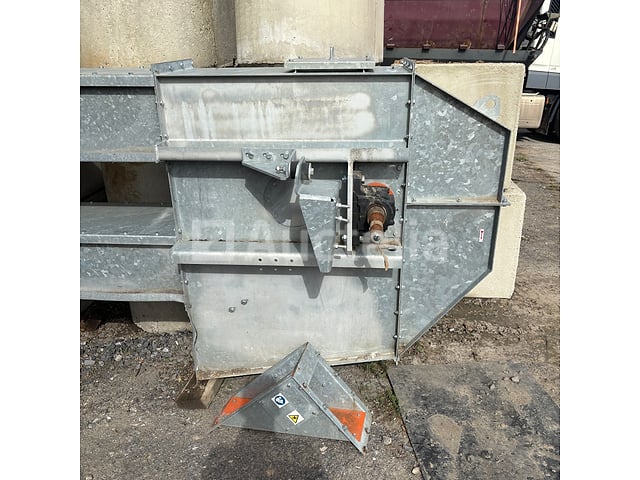 Snelle betonemmertransportband – foto 4 – kavel bij Auctelia, Gembloux