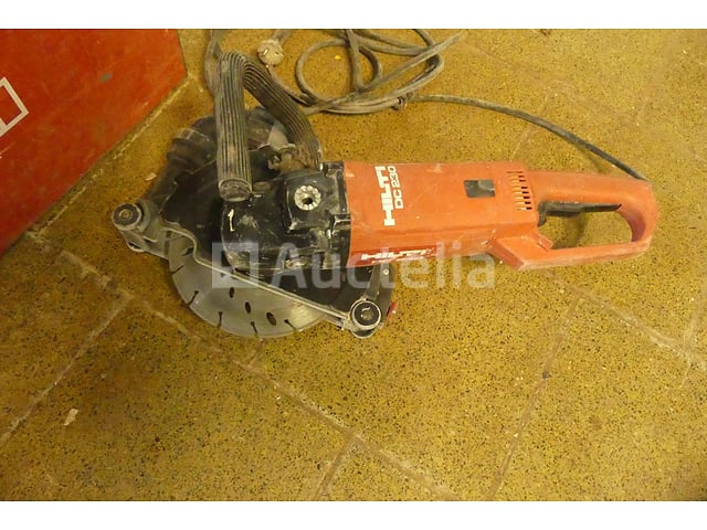 Snoermolen, Hilti stofzuiger – foto 3 – kavel bij Auctelia, Rhode-Saint-Genèse