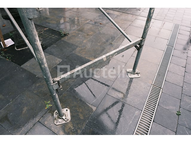 Stalen steigerelementen – foto 4 – kavel bij Auctelia, Tintigny