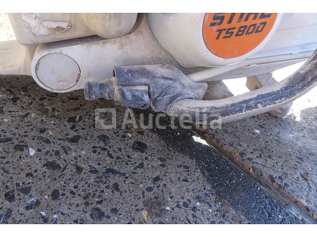 Stihl TS800 Thermische Draagbare Vloerzaag – foto 4 – kavel bij Auctelia, Tintigny