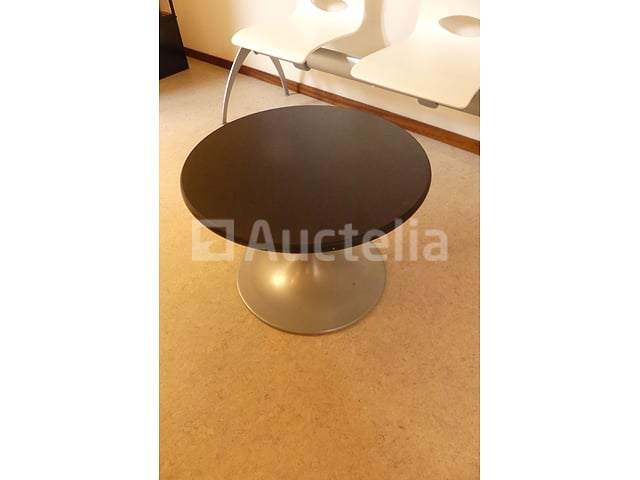Stoelen, salontafel – foto 6 – kavel bij Auctelia, Chastre