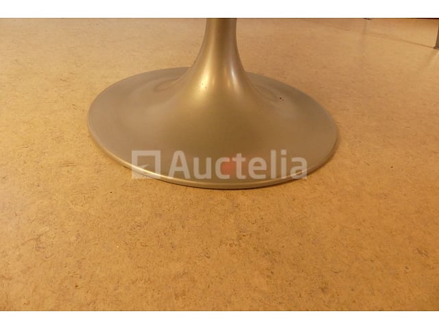 Stoelen, salontafel – foto 8 – kavel bij Auctelia, Chastre