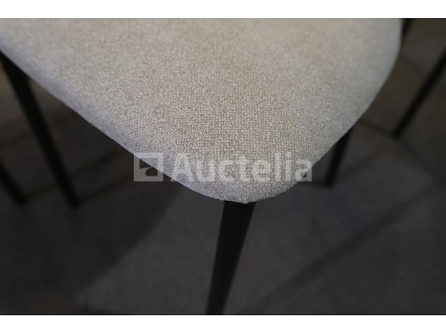 Stoelenset – foto 3 – kavel bij Auctelia, Mont-de-l'Enclus