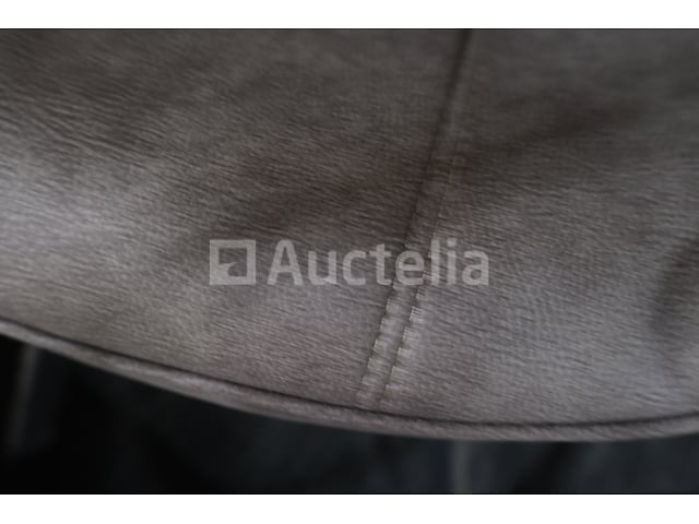 Stoelenset – foto 5 – kavel bij Auctelia, Mont-de-l'Enclus