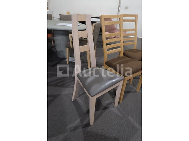 Stoelenset – foto 2 – kavel bij Auctelia, Mont-de-l'Enclus