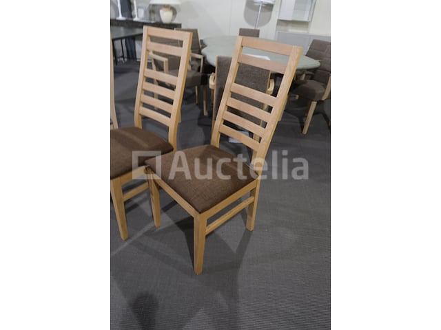 Stoelenset – foto 3 – kavel bij Auctelia, Mont-de-l'Enclus