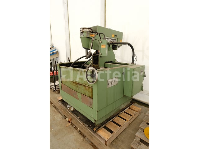 Sunnen CV-616 Industriële Verticale hoonmachine – foto 2 – kavel bij Auctelia, Mechelen
