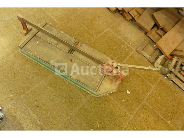Super Pro Tegelsnijder – foto 2 – kavel bij Auctelia, Rhode-Saint-Genèse