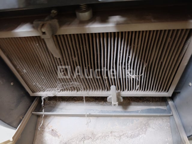 Suroil Elektrische Vloerborstelmachine – foto 9 – kavel bij Auctelia, Herve