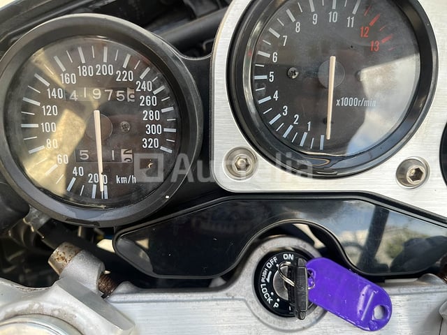 Suzuki Motorfiets - GSX-R 1100 W – foto 9 – kavel bij Auctelia, Paliseul