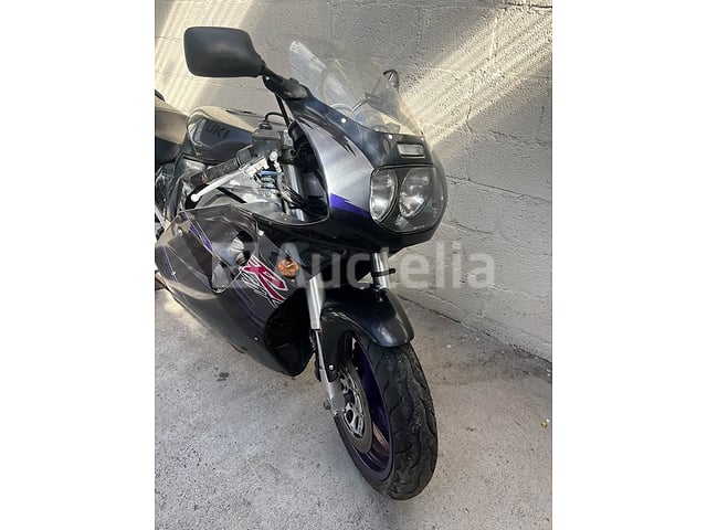 Suzuki Motorfiets - GSX-R 1100 W – foto 3 – kavel bij Auctelia, Paliseul