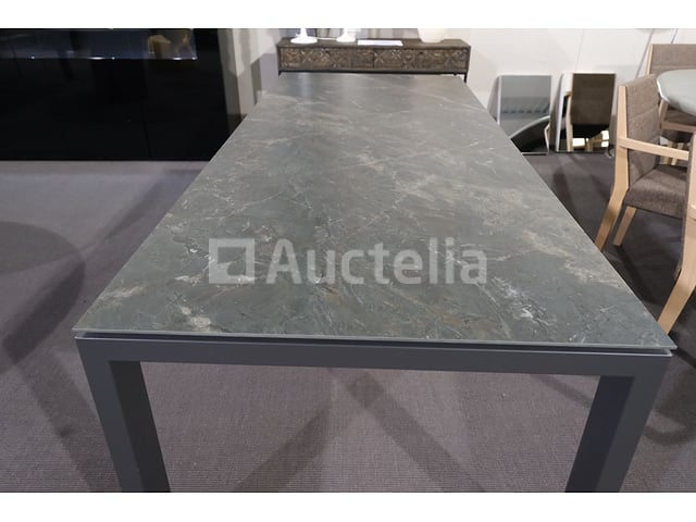 Tabel – foto 2 – kavel bij Auctelia, Mont-de-l'Enclus