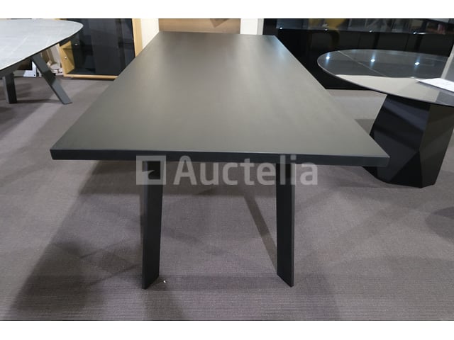 Tabel – foto 2 – kavel bij Auctelia, Mont-de-l'Enclus