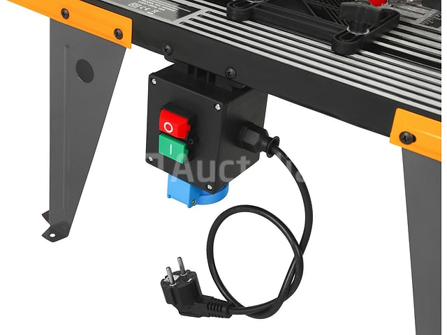 Tafel / Basis voor KRAFT&DELE-router – foto 4 – kavel bij Auctelia, Aye