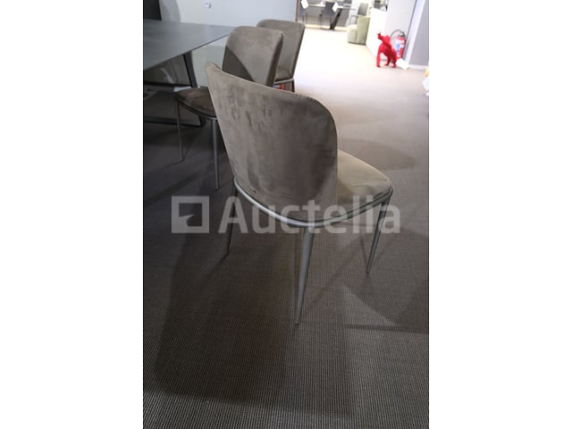 Tafel- en stoelenset – foto 8 – kavel bij Auctelia, Mont-de-l'Enclus