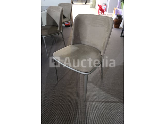 Tafel- en stoelenset – foto 5 – kavel bij Auctelia, Mont-de-l'Enclus