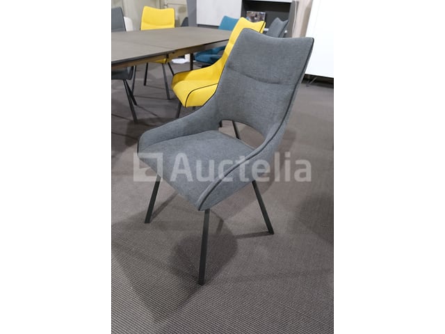 Tafel met stoel – foto 6 – kavel bij Auctelia, Mont-de-l'Enclus