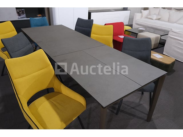 Tafel met stoel – foto 2 – kavel bij Auctelia, Mont-de-l'Enclus