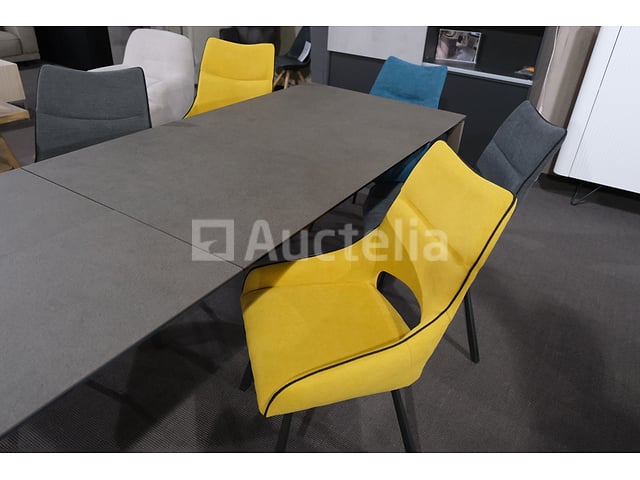 Tafel met stoel – foto 9 – kavel bij Auctelia, Mont-de-l'Enclus