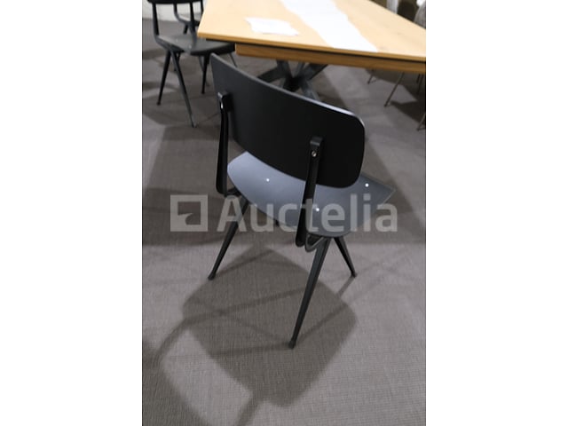 Tafel met stoelen – foto 8 – kavel bij Auctelia, Mont-de-l'Enclus