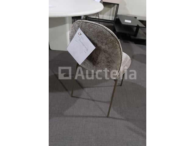 Tafel met stoelen – foto 7 – kavel bij Auctelia, Mont-de-l'Enclus