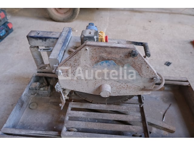 Tafelzaag – foto 3 – kavel bij Auctelia, La Louvière