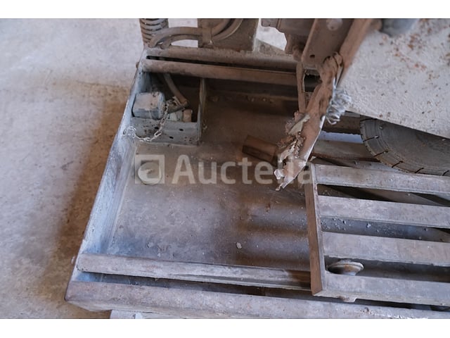 Tafelzaag – foto 5 – kavel bij Auctelia, La Louvière