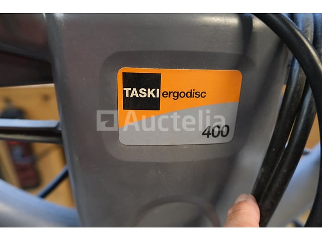 Taski Ergodisc 400 vloerschrobmachine – foto 4 – kavel bij Auctelia, Ottignies-Louvain-la-Neuve