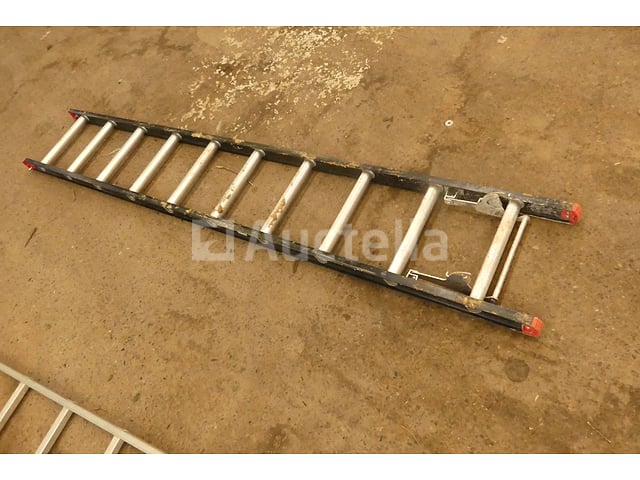 Toonladders – foto 2 – kavel bij Auctelia, Chastre