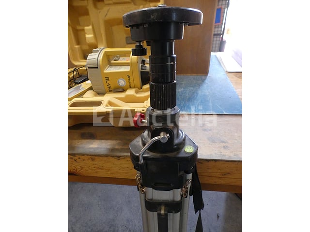 Topcon RL-VH4DR Rotary Laser Level-Kit – foto 2 – kavel bij Auctelia, Tintigny