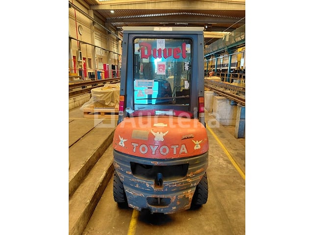 Toyota Vorkheftruck 02-6FDF25 – kavel bij Auctelia, Antwerpen