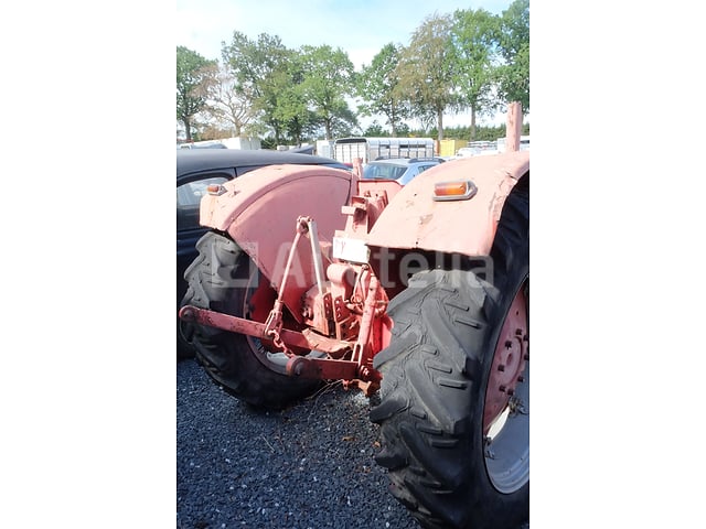 Tractor – foto 4 – kavel bij Auctelia, Fauvillers