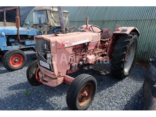 Tractor – foto 2 – kavel bij Auctelia, Fauvillers
