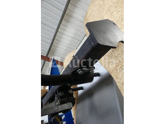 Trailer hitch tentoongesteld – foto 9 – kavel bij Auctelia, Fauvillers