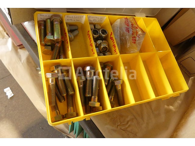 Trolley, ploegbevestiging – foto 9 – kavel bij Auctelia, Binche