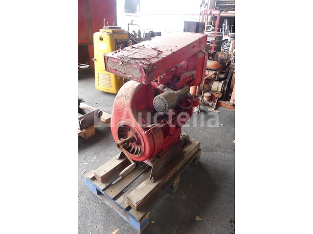 Tweetakt tractormotor – foto 2 – kavel bij Auctelia, Fauvillers
