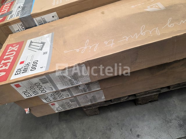 Velux MK06 set: 5 EDL-fittingen en 1 SML elektrische sluiter – 780 × 1180 mm – kavel bij Auctelia, La Louvière