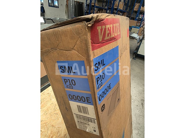 Velux SML PK10 elektrische rolluik donkergrijs – 940 × 1600 mm – foto 2 – kavel bij Auctelia, La Louvière
