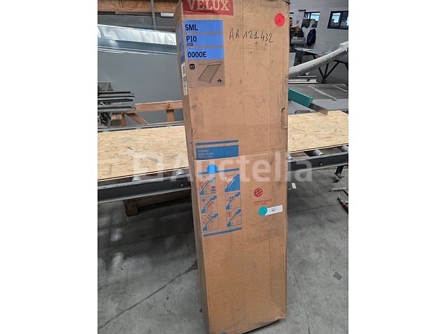 Velux SML PK10 elektrische rolluik donkergrijs – 940 × 1600 mm – kavel bij Auctelia, La Louvière