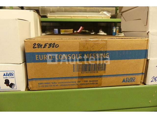 Verwarmingsaccessoireset (veiligheidsgroep, drukmeters, thermometers, doorstroomventiel) (+/- 40 pcs) – foto 6 – kavel bij Auctelia, Charleroi