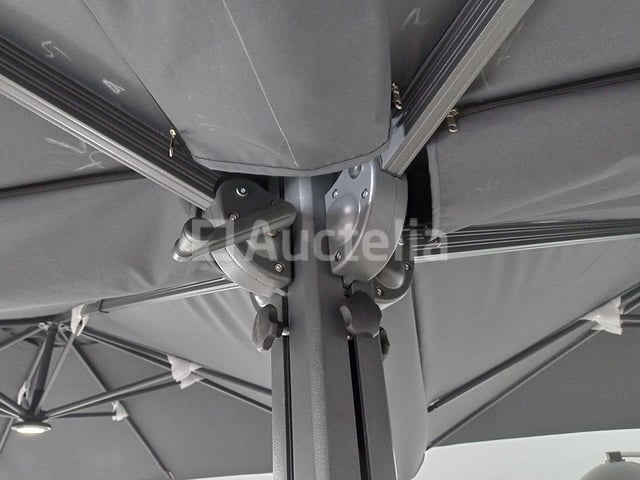 Vierdubbele hangende parasol Donkergrijs (4 * 300x300cm) – foto 8 – kavel bij Auctelia, Tholen