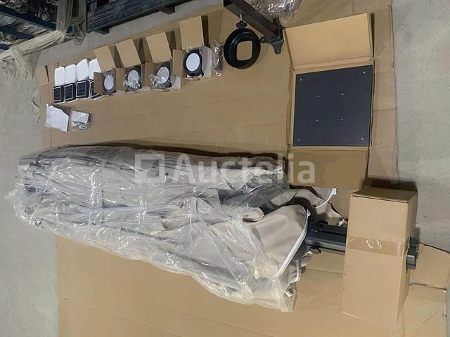 Vierdubbele hangende parasol Taupe (4 * 300x300cm) – foto 3 – kavel bij Auctelia, Tholen