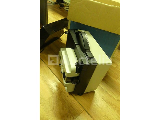 Vintage Bell & Howell Filmosonic 1735 Filmprojector – foto 3 – kavel bij Auctelia, Chastre