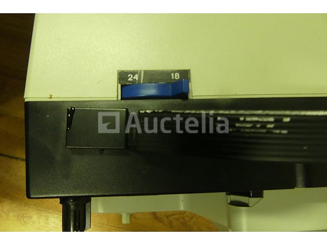 Vintage Bell & Howell Filmosonic 1735 Filmprojector – foto 8 – kavel bij Auctelia, Chastre