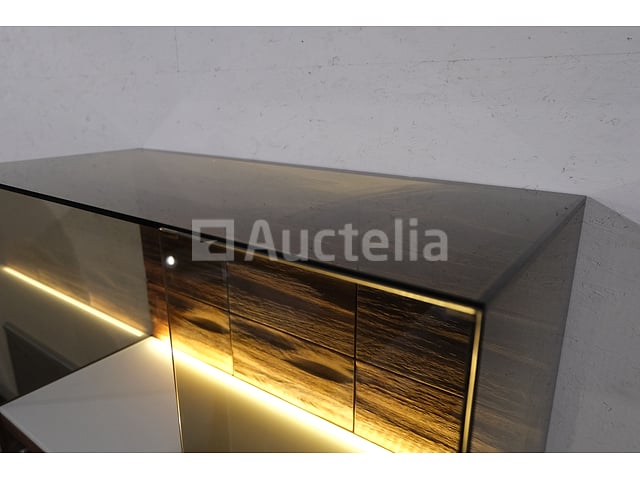 Vitrinekast – foto 6 – kavel bij Auctelia, Mont-de-l'Enclus