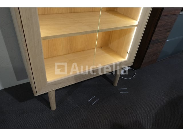 Vitrinekast – foto 3 – kavel bij Auctelia, Mont-de-l'Enclus