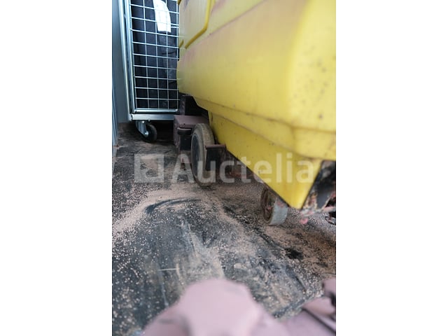 Vloerwasser (voor onderdelen) Karcher BR 550 BAT – foto 7 – kavel bij Auctelia, Cuesmes