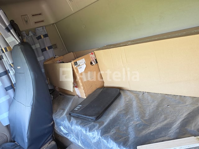 Volvo Truck - FMFH Globetrotter & HIAB Kraan – foto 8 – kavel bij Auctelia, Petit-Enghien
